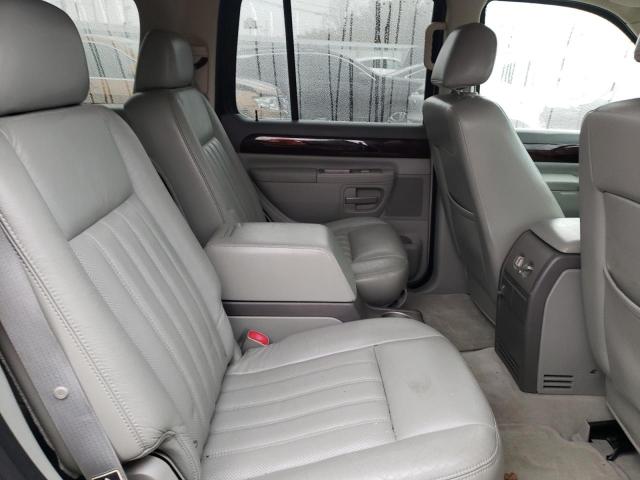 5LMEU78H33ZJ20199 - 2003 LINCOLN AVIATOR 银色 照片 11
