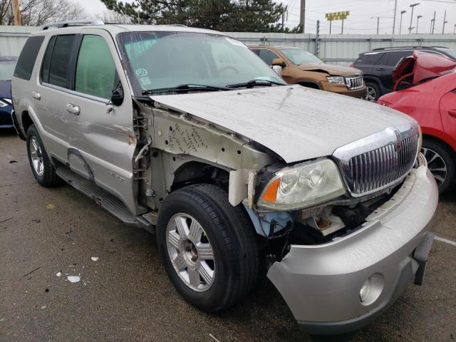 5LMEU78H33ZJ20199 - 2003 LINCOLN AVIATOR 银色 照片 4