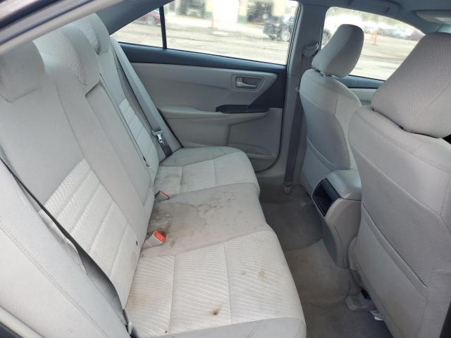 4T4BF1FK0FR482302 - 2015 TOYOTA CAMRY LE GRAY photo 10