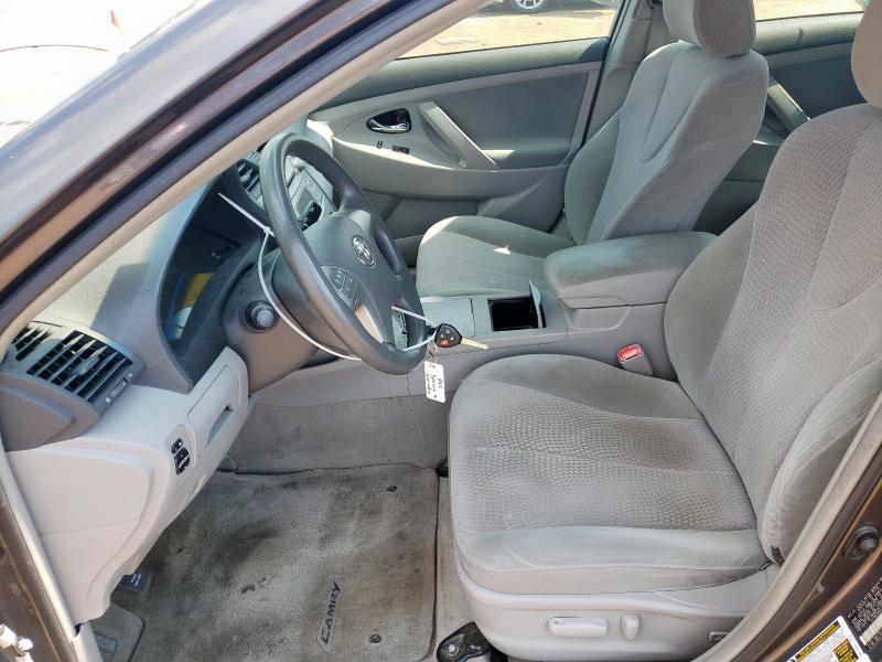 4T1BF3EK4AU027873 - 2010 TOYOTA CAMRY BASE GRAY photo 7