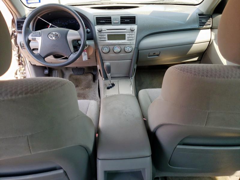 4T1BF3EK4AU027873 - 2010 TOYOTA CAMRY BASE GRAY photo 8