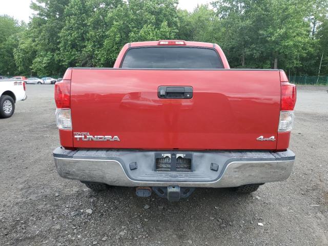 5TFDY5F13CX259276 - 2012 TOYOTA TUNDRA CREWMAX SR5 RED photo 6