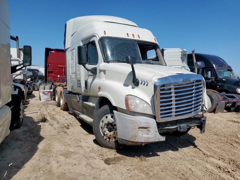2015 FREIGHTLINER CASCADIA, 