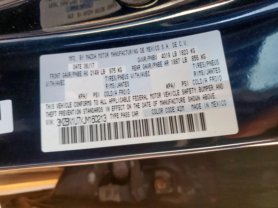 3MZBN1U7XJM160213 - 2018 MAZDA 3 SPORT Bleu photo 12