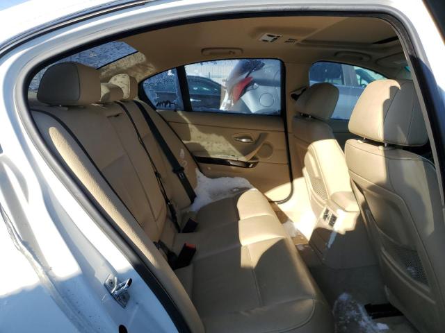 WBAVD33596KV65327 - 2006 BMW 3 SERIES XI თეთრი ფოტო 10