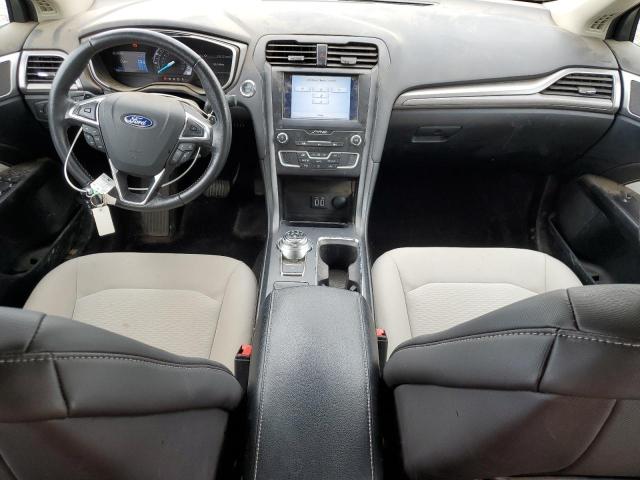 3FA6P0HD4KR199656 - 2019 FORD FUSION SE Сұр фото 8