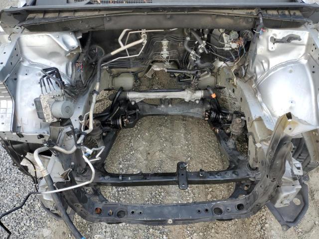 5TDKKRFH2FS098880 - 2015 TOYOTA HIGHLANDER XLE SILVER photo 11