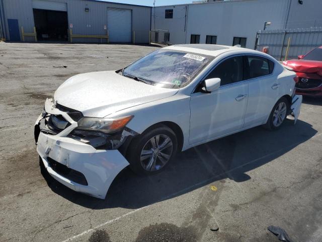 19VDE1F35DE020759 - 2013 ACURA ILX 20 WHITE photo 1