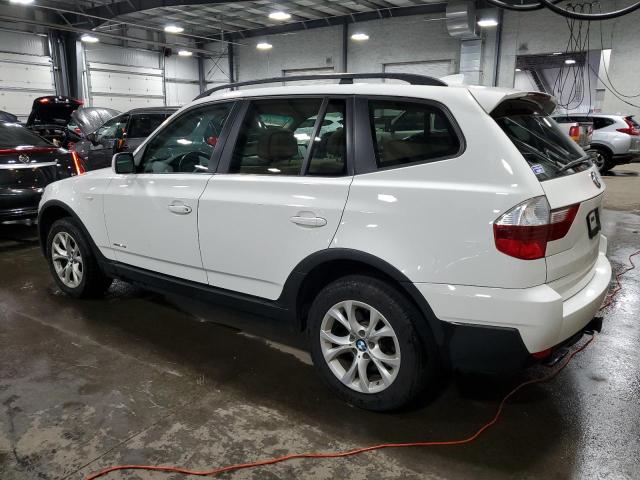 WBXPC93469WJ26241 - 2009 BMW X3 XDRIVE30I WHITE photo 2