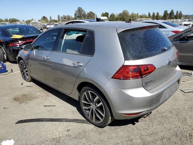 3VW217AU2GM040911 - 2016 VOLKSWAGEN GOLF S/SE SILVER photo 2