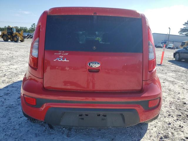 KNDJT2A58D7562839 - 2013 KIA SOUL RED photo 6