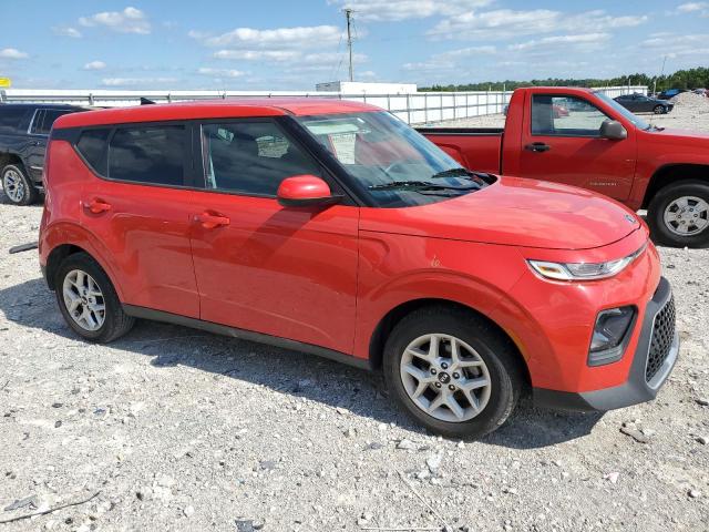 KNDJ23AU6M7751702 - 2021 KIA SOUL LX RED photo 4