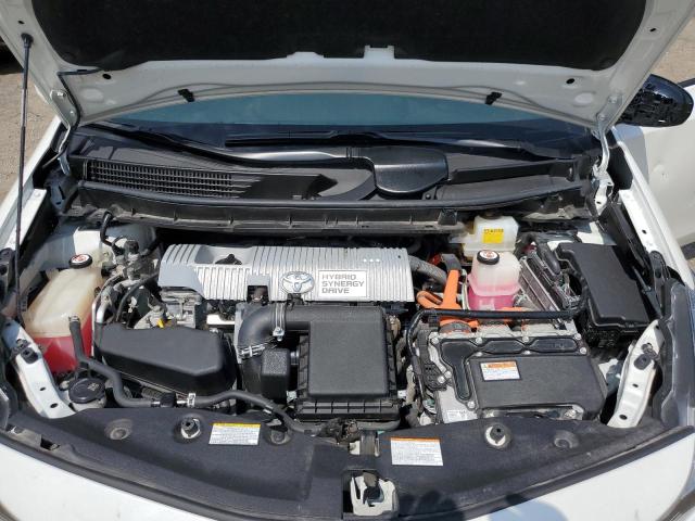 JTDZN3EU5HJ070539 - 2017 TOYOTA PRIUS V WHITE photo 11