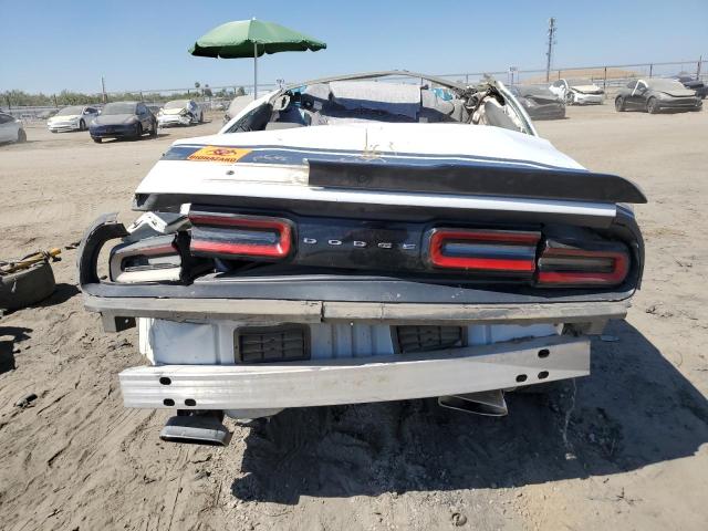 2C3CDZFJ1GH353752 - 2016 DODGE CHALLENGER R/T SCAT PACK WHITE photo 6
