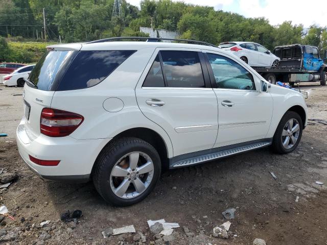 4JGBB8GB7BA635444 - 2011 MERCEDES-BENZ ML 350 4MATIC WHITE photo 3