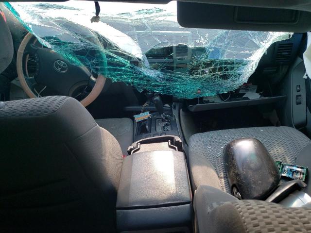 JTEZU14R28K006498 - 2008 TOYOTA 4RUNNER SR5 WHITE photo 8