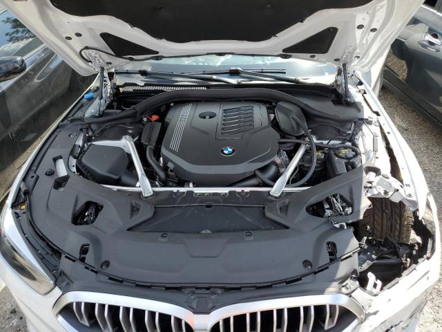 WBAAE4C02PCL62328 - 2023 BMW 840XI WHITE photo 11