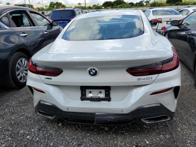 WBAAE4C02PCL62328 - 2023 BMW 840XI WHITE photo 6