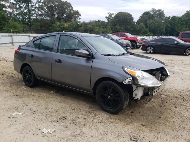 3N1CN7AP4KL820688 - 2019 NISSAN VERSA S 灰色 照片 4