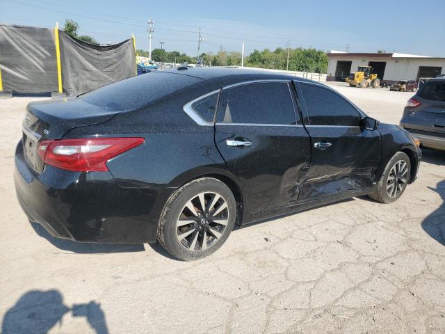 1N4AL3APXJC273641 - 2018 NISSAN ALTIMA 2.5 Czarny zdjęcie 3