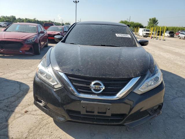 1N4AL3APXJC273641 - 2018 NISSAN ALTIMA 2.5 Czarny zdjęcie 5