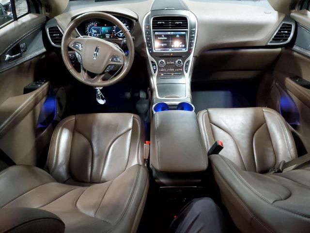 2LMTJ8LR8GBL35938 - 2016 LINCOLN MKX RESERVE 黑色 照片 8