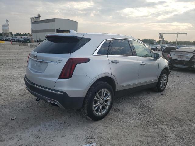 1GYKNDRS3LZ131648 - 2020 CADILLAC XT5 PREMIUM LUXURY SILVER photo 3