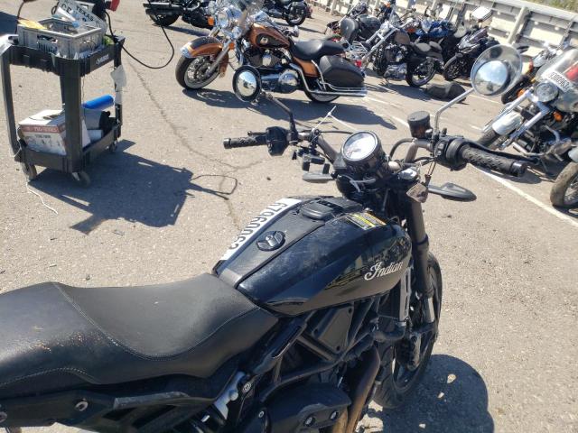 56KRTA224K3152250 - 2019 INDIAN MOTORCYCLE CO. FTR 1200 BLACK photo 5