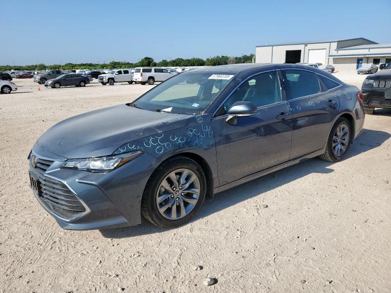 2020 TOYOTA AVALON XLE, 