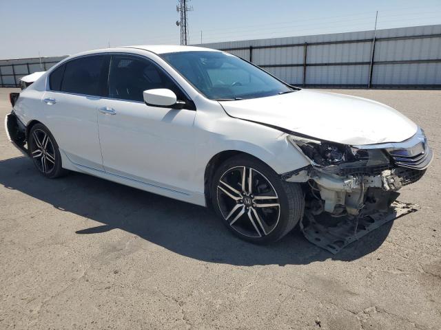 1HGCR2F54GA060600 - 2016 HONDA ACCORD SPORT WHITE photo 4
