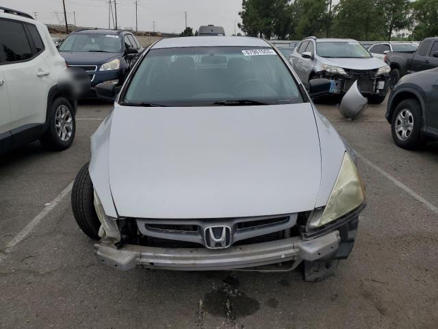 1HGCM56134A135666 - 2004 HONDA ACCORD DX SILVER photo 5