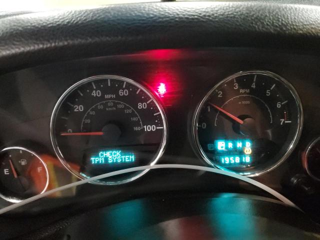 1C4BJWEG9DL543317 - 2013 JEEP WRANGLER U SAHARA მწვანე ფოტო 9