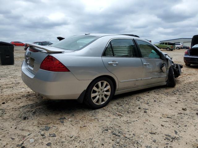 1HGCM66576A068422 - 2006 HONDA ACCORD EX SILVER photo 3