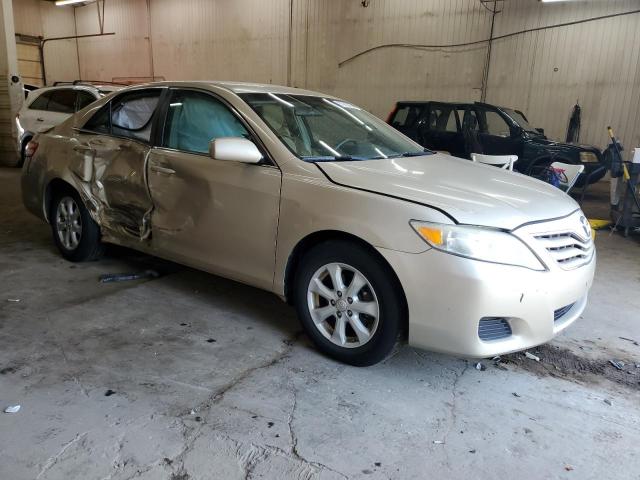 4T1BF3EK3BU730107 - 2011 TOYOTA CAMRY BASE GOLD photo 4