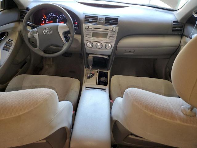 4T1BF3EK3BU730107 - 2011 TOYOTA CAMRY BASE GOLD photo 8