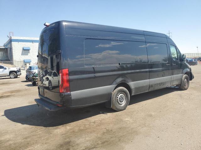 W1W4EDHY9NT097973 - 2022 MERCEDES-BENZ SPRINTER 2500 BLACK photo 3