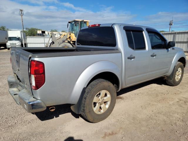 1N6AD0EV5BC420963 - 2011 NISSAN FRONTIER S SILVER photo 3