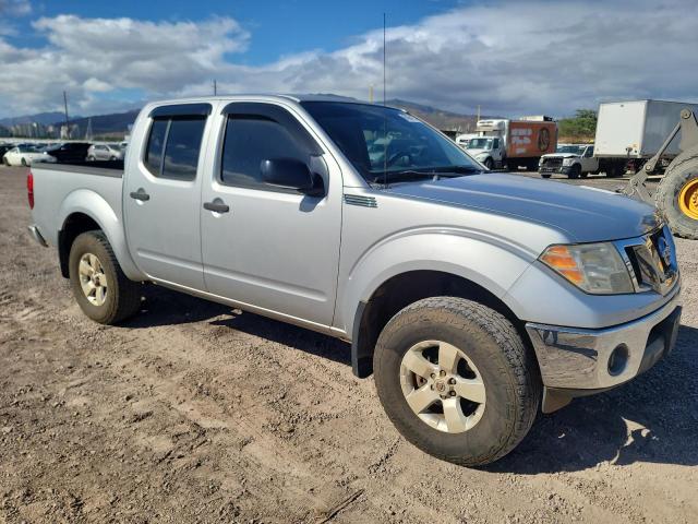 1N6AD0EV5BC420963 - 2011 NISSAN FRONTIER S SILVER photo 4