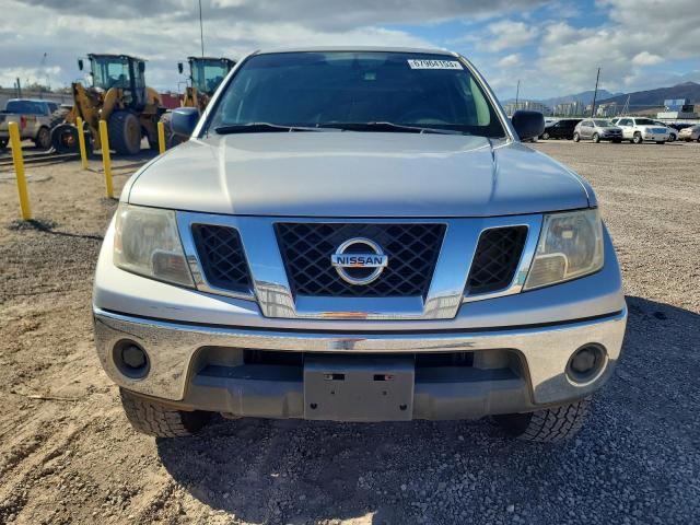 1N6AD0EV5BC420963 - 2011 NISSAN FRONTIER S SILVER photo 5