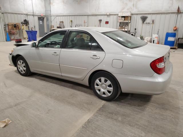 4T1BE32K03U118388 - 2003 TOYOTA CAMRY LE SILVER photo 2