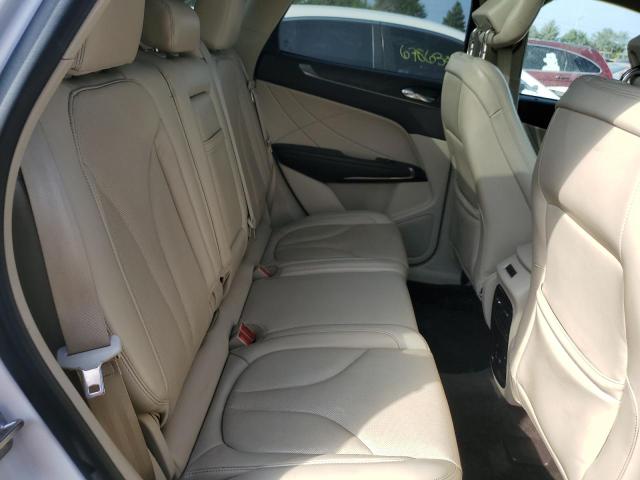 5LMCJ3D91KUL06293 - 2019 LINCOLN MKC RESERVE თეთრი ფოტო 10