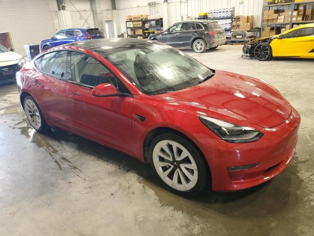 5YJ3E1EA2PF448130 - 2023 TESLA MODEL 3 Rot Foto 4