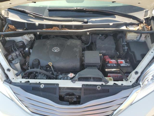 5TDYZ3DC8HS772463 - 2017 TOYOTA SIENNA XLE WHITE photo 12