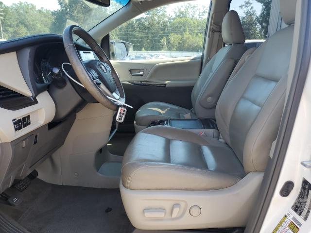 5TDYZ3DC8HS772463 - 2017 TOYOTA SIENNA XLE WHITE photo 7