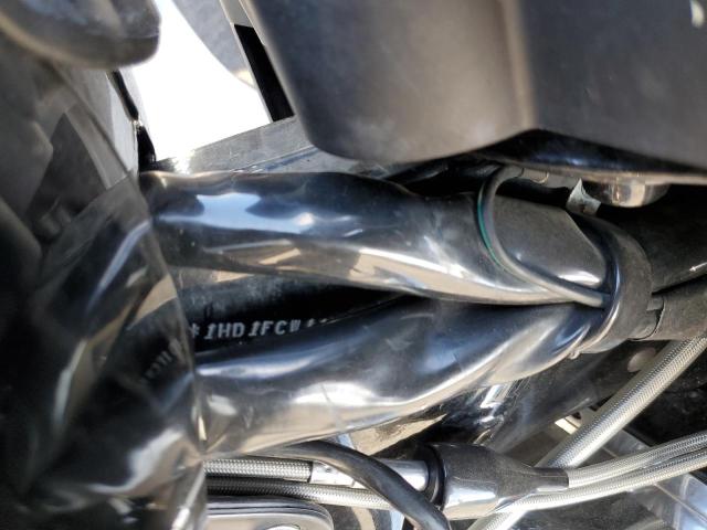 1HD1FCW116Y685607 - 2006 HARLEY-DAVIDSON FLHTCUI 黑色 照片 10