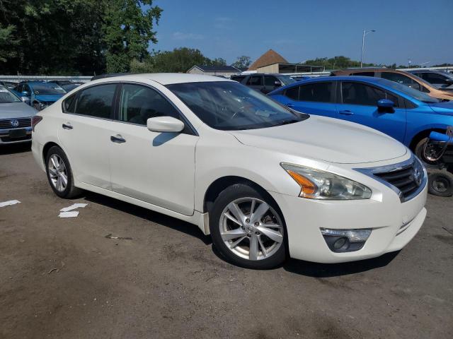 1N4AL3AP4FC282326 - 2015 NISSAN ALTIMA 2.5 WHITE photo 4