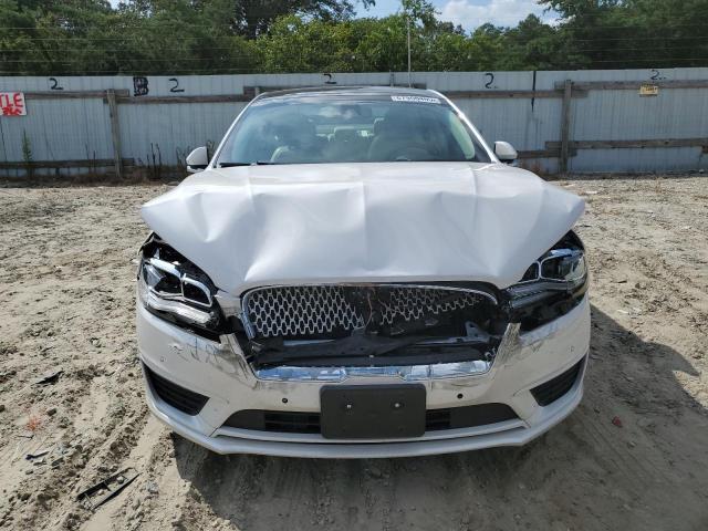 3LN6L5LU4LR600016 - 2020 LINCOLN MKZ RESERVE 白色 照片 5