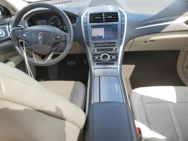 3LN6L5LU4LR600016 - 2020 LINCOLN MKZ RESERVE 白色 照片 8