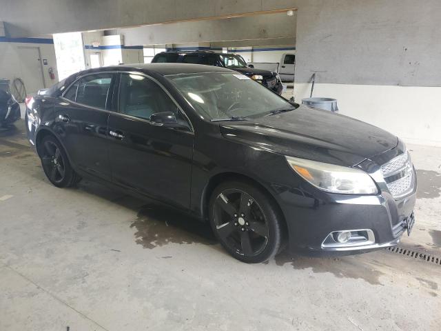 1G11J5SX1DU149632 - 2013 CHEVROLET MALIBU LTZ BLACK photo 4