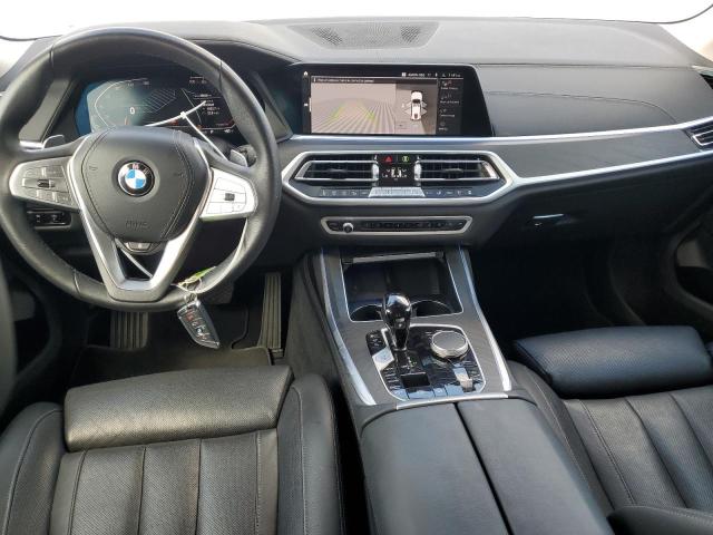 5UXCW2C07N9M95205 - 2022 BMW X7 XDRIVE40I WHITE photo 8